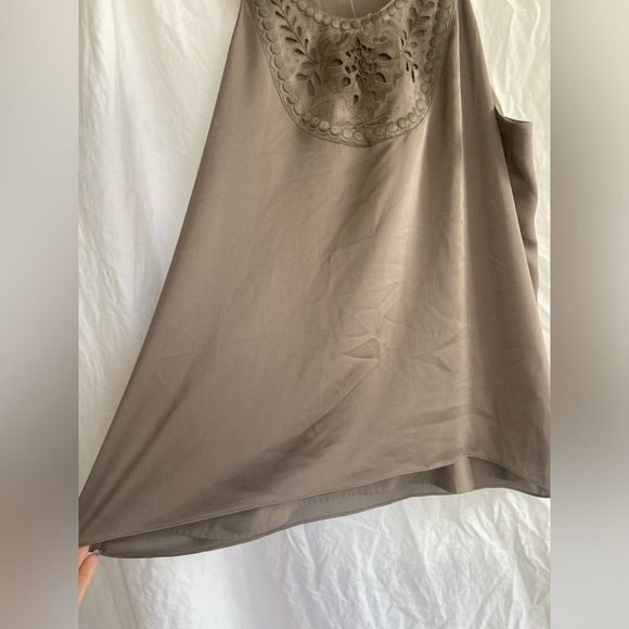 Banana Republic Silver Gray Racerback With Velvet Cut
Work Lined Size XL NEW - Picture 9 of 16